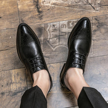 Load image into Gallery viewer, Men's pointed leather Oxford Shoes Party Wedding Classic Business Formal