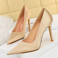 Load image into Gallery viewer, Women 10.5cm High Heels Silk Pumps Wedding Bridal Green Stiletto