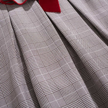 Load image into Gallery viewer, Pettigirl New Spring Christmas Cotton Fashion Dresses For Children Age 2 - 8Y & Hairband - sunnydayhomedecorboutique