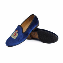 Load image into Gallery viewer, New Style Men Velvet Dress Shoes Fashion Men's Flats Shoes Plus Size US 7-13 - sunnydayhomedecorboutique