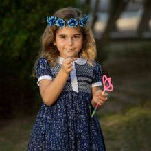 Load image into Gallery viewer, Autumn Fancy Christmas Old Girls Smocked Dresses For Kids Size 3 to12 Years - sunnydayhomedecorboutique