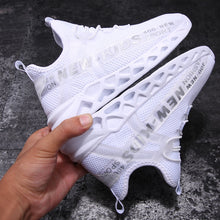 Load image into Gallery viewer, Mesh Breathable Children Running Shoes