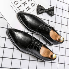 Load image into Gallery viewer, Men&#39;s pointed leather Oxford Shoes Party Wedding Classic Business Formal
