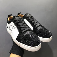 Load image into Gallery viewer, Fashion leather low top men and women shoes Flat casual board shoes
